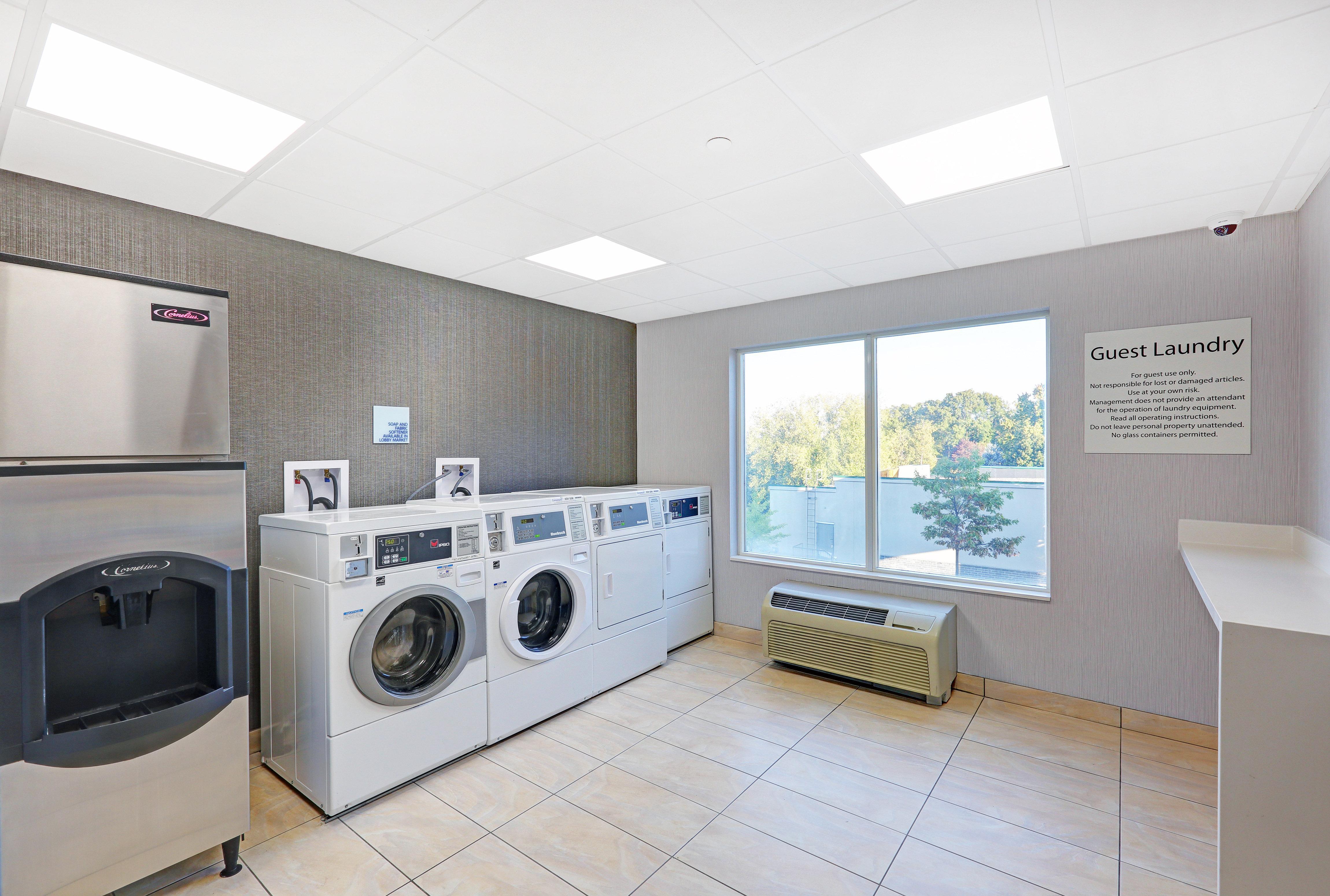 Holiday Inn Express & Suites - Woodstock, On Canada Buitenkant foto